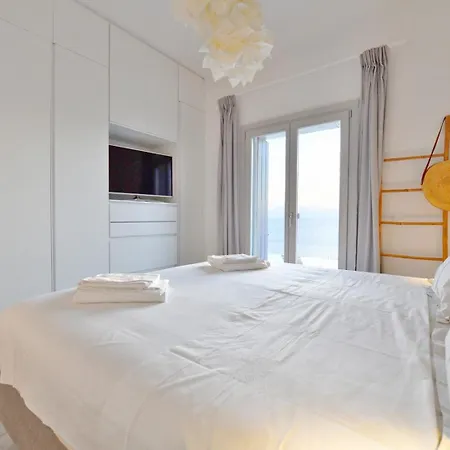 Luxurious With An Infinity Swimming Pool Sea And Sunset View