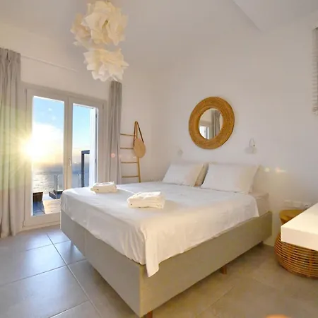 Villa Luxurious With An Infinity Swimming Pool Sea And Sunset View