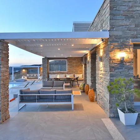 Vila Luxurious With An Infinity Swimming Pool Sea And Sunset View *