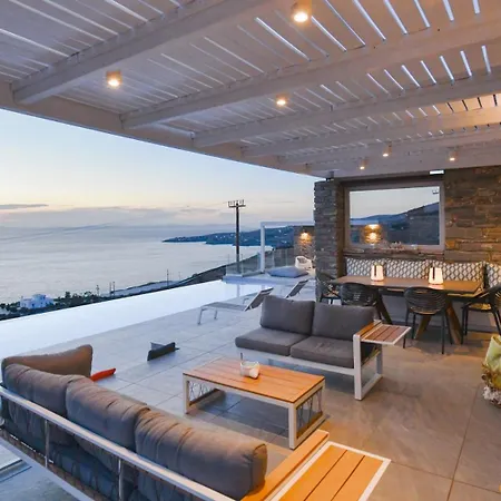 Luxurious With An Infinity Swimming Pool Sea And Sunset View *