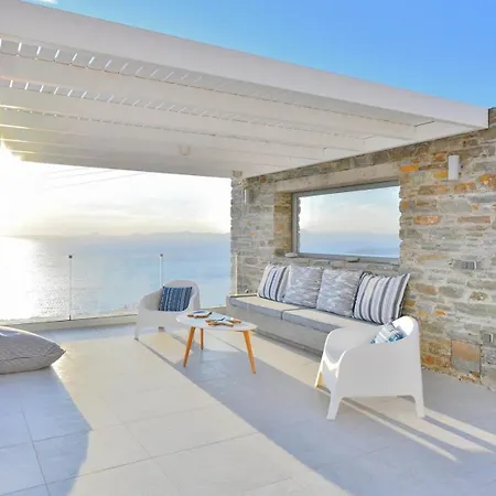 Luxurious With An Infinity Swimming Pool Sea And Sunset View *